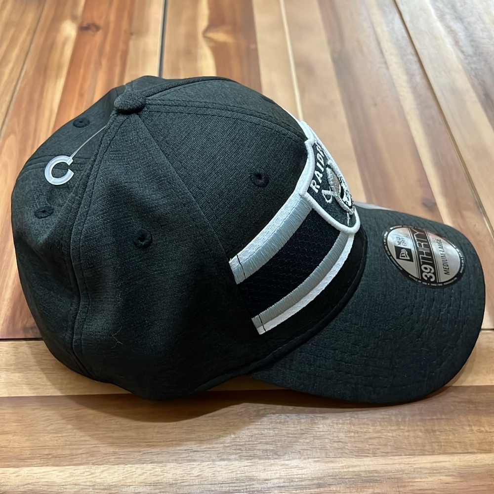 Raiders hat - Picture 3 of 5